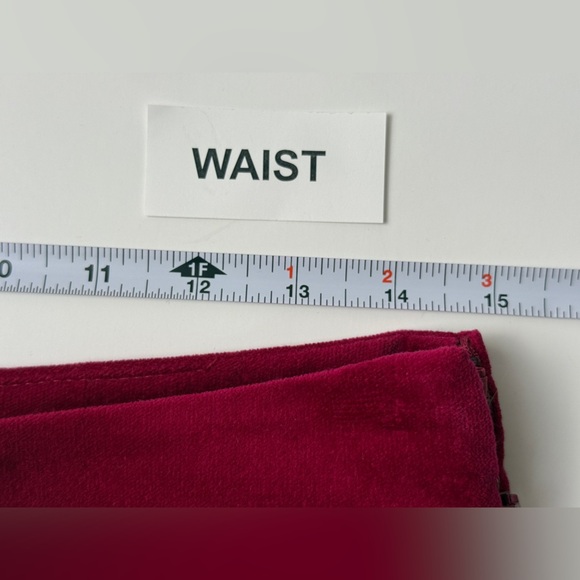 Talbots Women’s  Red Velvet Pleated Front Curvy Pants Side Zip Size 4 Career - Picture 7 of 11